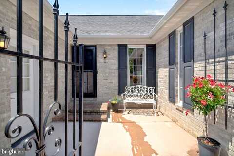 Senseny Glen, WINCHESTER, VA 22602