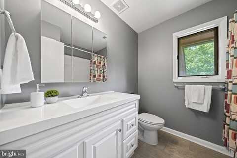 Sussex, FREDERICKSBURG, VA 22405