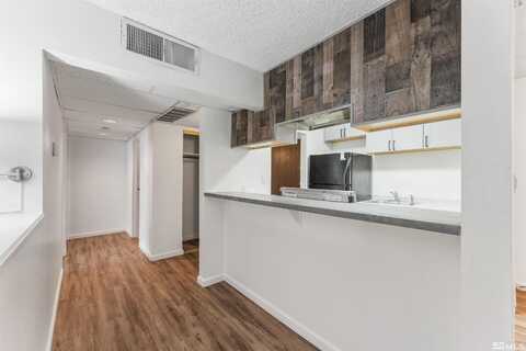 Lakeside, RENO, NV 89509