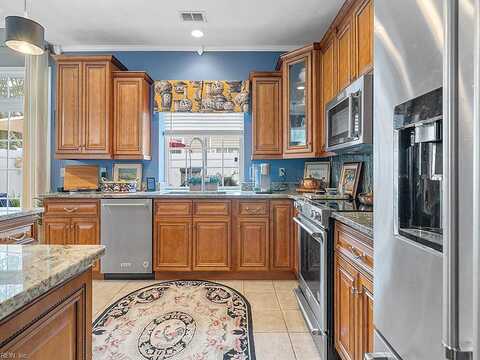 Bryan, CHESAPEAKE, VA 23320