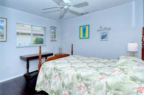 Balsam Apple, VENICE, FL 34293