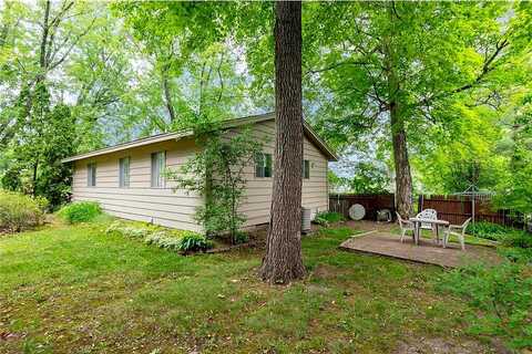 Shoreline, MOUND, MN 55364
