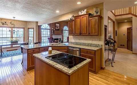 Ivy, GIBSONIA, PA 15044