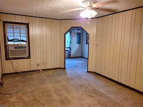 Long Ridge, CHESAPEAKE, VA 23322
