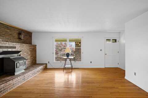 Lutz Hollow, MOUNT JACKSON, VA 22842