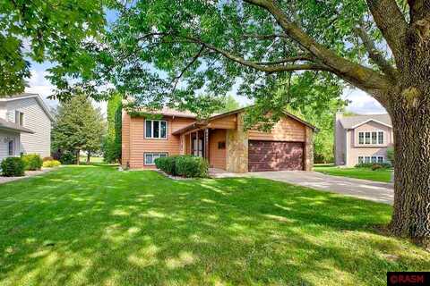 Valley View, NORTH MANKATO, MN 56003