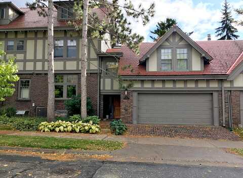 Summit, MINNEAPOLIS, MN 55403