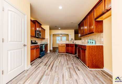 Meadows Walk, BYRON, GA 31008