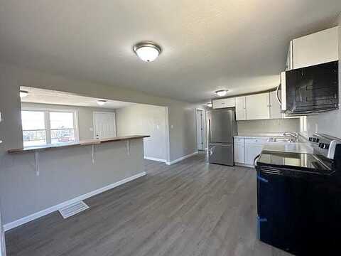 Oneal, VINTON, VA 24179