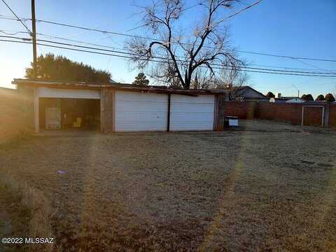 Towner, NACO, AZ 85620