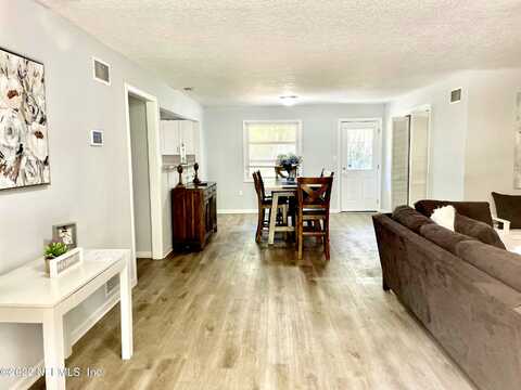 Caljon, JACKSONVILLE, FL 32207