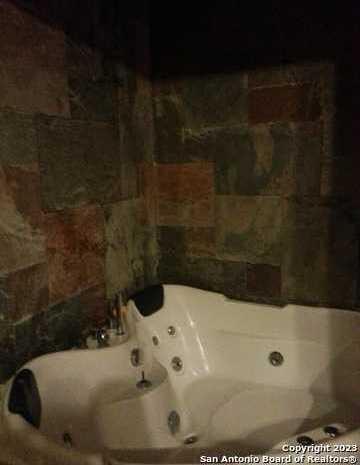Spruce Cove, SAN ANTONIO, TX 78247