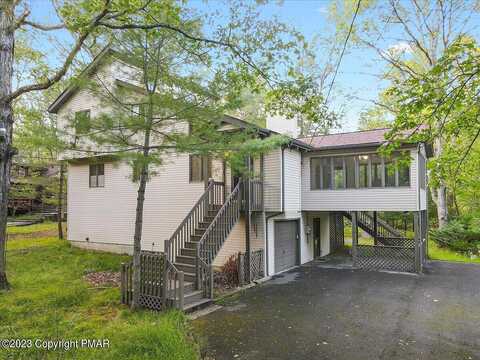 Saunders, BUSHKILL, PA 18324