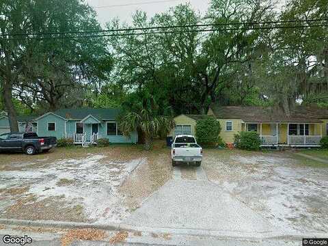 Macarthur, PANAMA CITY, FL 32401