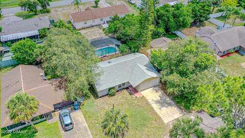 Lavonne, DAYTONA BEACH, FL 32119