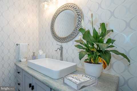Bridle, AMBLER, PA 19002