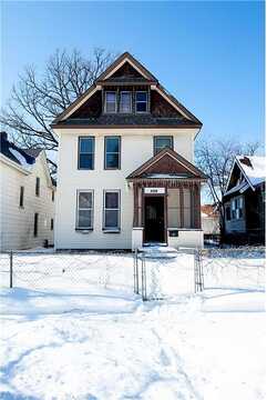 Howell, SAINT PAUL, MN 55104