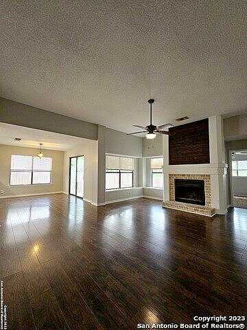 Longing, SAN ANTONIO, TX 78244