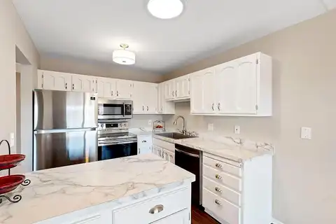 Churchill, SAINT PAUL, MN 55126