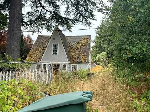 Castleman, LONGVIEW, WA 98632