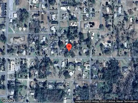 8Th, GRACEVILLE, FL 32440