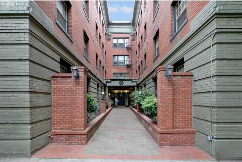 Irving, PORTLAND, OR 97210