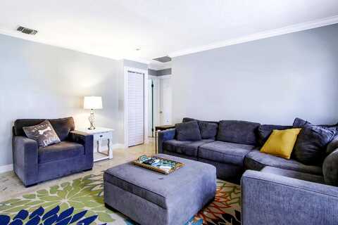Bloomfield, PALM BEACH GARDENS, FL 33410