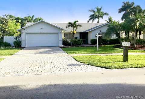 30Th, DAVIE, FL 33328