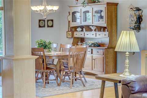 21St, LAKE ELMO, MN 55042