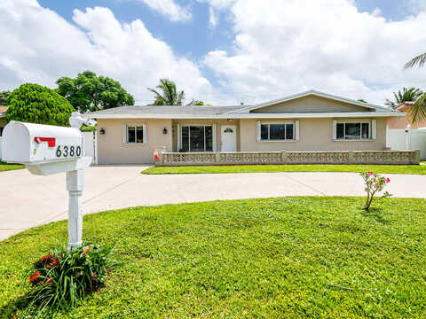 31St, FORT LAUDERDALE, FL 33309