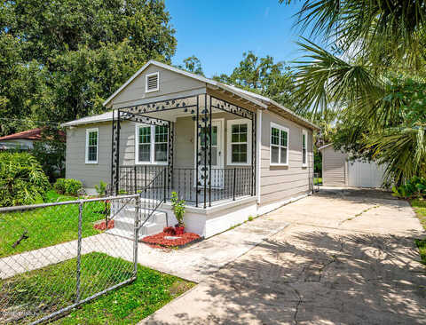 Hyram, JACKSONVILLE, FL 32210
