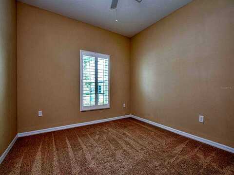 Zander, GRAND ISLAND, FL 32735