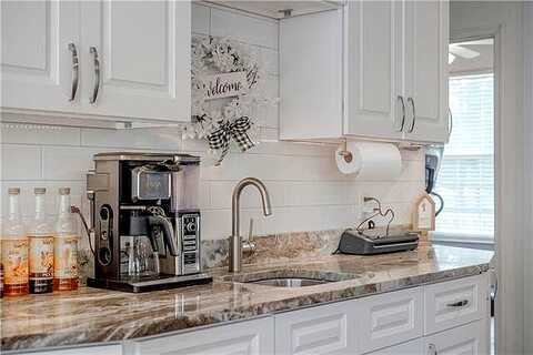 Sassafras Woods, QUINTON, VA 23141