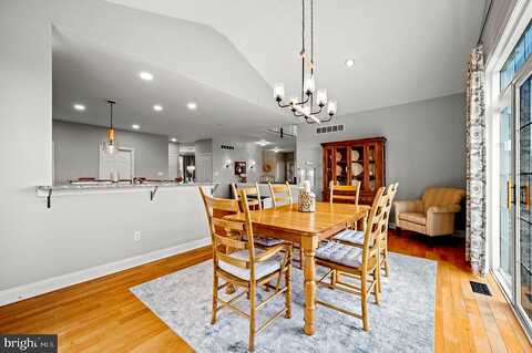 Candlewyck, AVONDALE, PA 19311