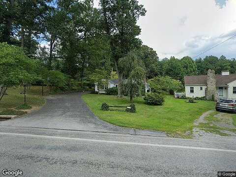 Porters, SPRING GROVE, PA 17362