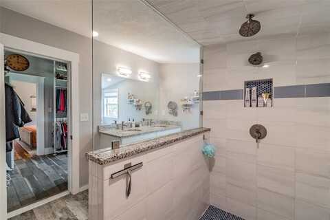 Henry, TAMPA, FL 33604