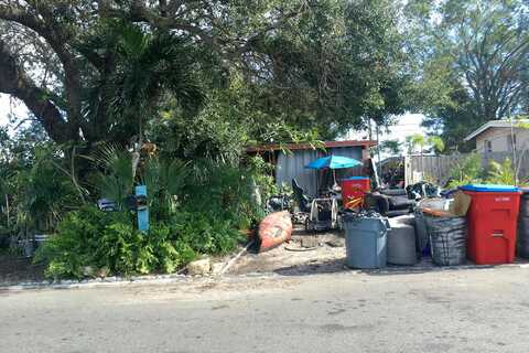 104Th, LARGO, FL 33773