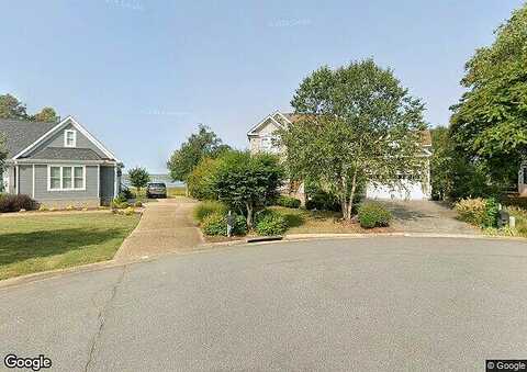 James Landing, SMITHFIELD, VA 23430