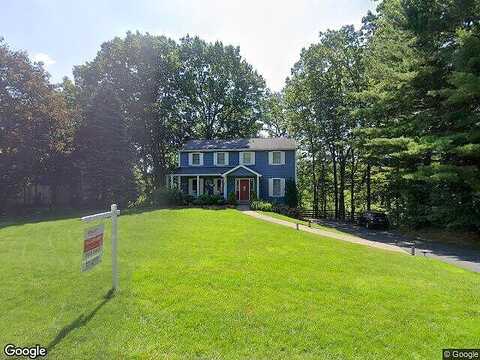 Woodhill, GIBSONIA, PA 15044