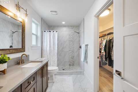 56Th, VANCOUVER, WA 98661