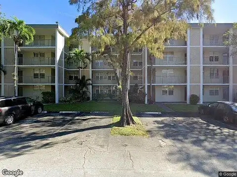 48Th, LAUDERDALE LAKES, FL 33313