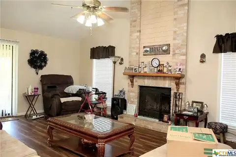 Pennsylvania, VICTORIA, TX 77904