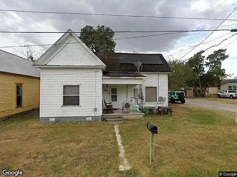 Clark, YOAKUM, TX 77995