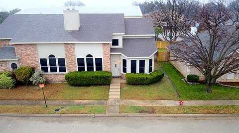 Danielle, BEDFORD, TX 76021