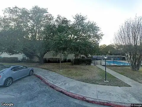 Village, SAN ANTONIO, TX 78217