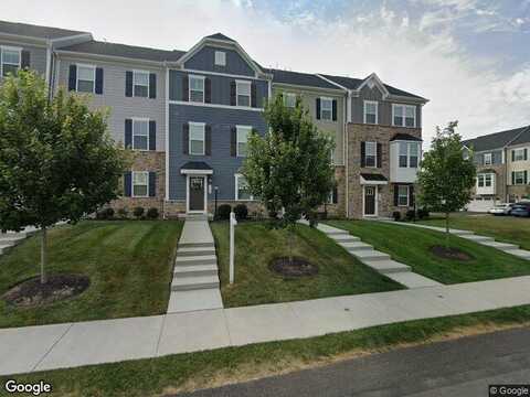 Spruce, GIBSONIA, PA 15044