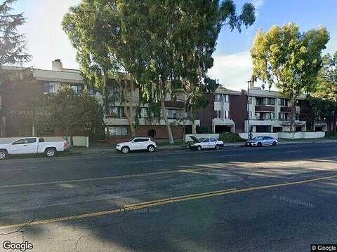 Reseda, TARZANA, CA 91335