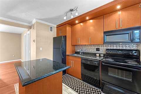 Central, ORLANDO, FL 32803