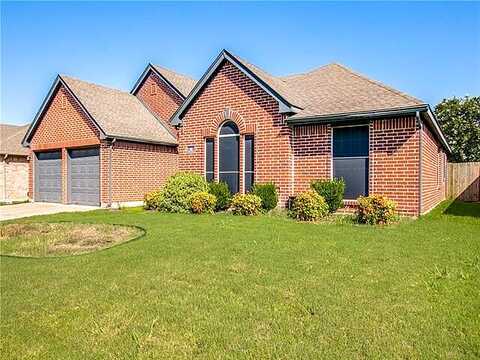 Laura Elizabeth, MANSFIELD, TX 76063