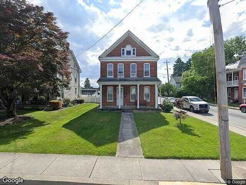 Broad, HALLAM, PA 17406